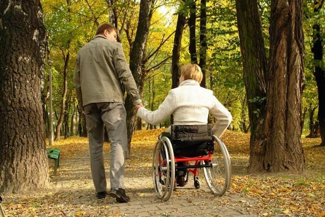 Пенсия по инвалидности и пенсия по старости: право на одновременное получение