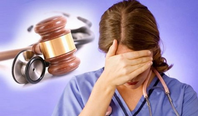 Может ли врач отказаться от пациента по закону: законодательная база для отказа
